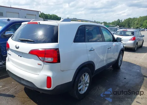 2015 Kia Sorento Lx z USA, uszkodzony, nr VIN 5XYKTDA6XFG551064